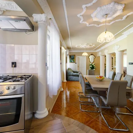 Big Thuja By Interhome ヴィラ *